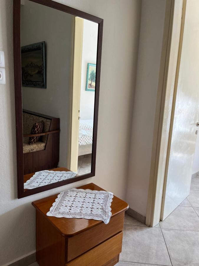 Xronis Apartments Néa Mihanióna Kültér fotó