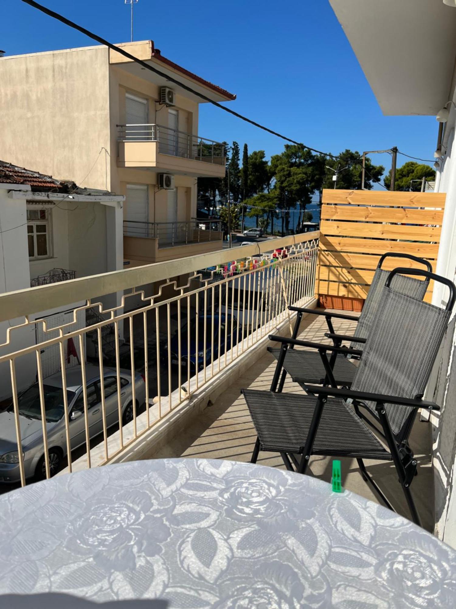 Xronis Apartments Néa Mihanióna Kültér fotó
