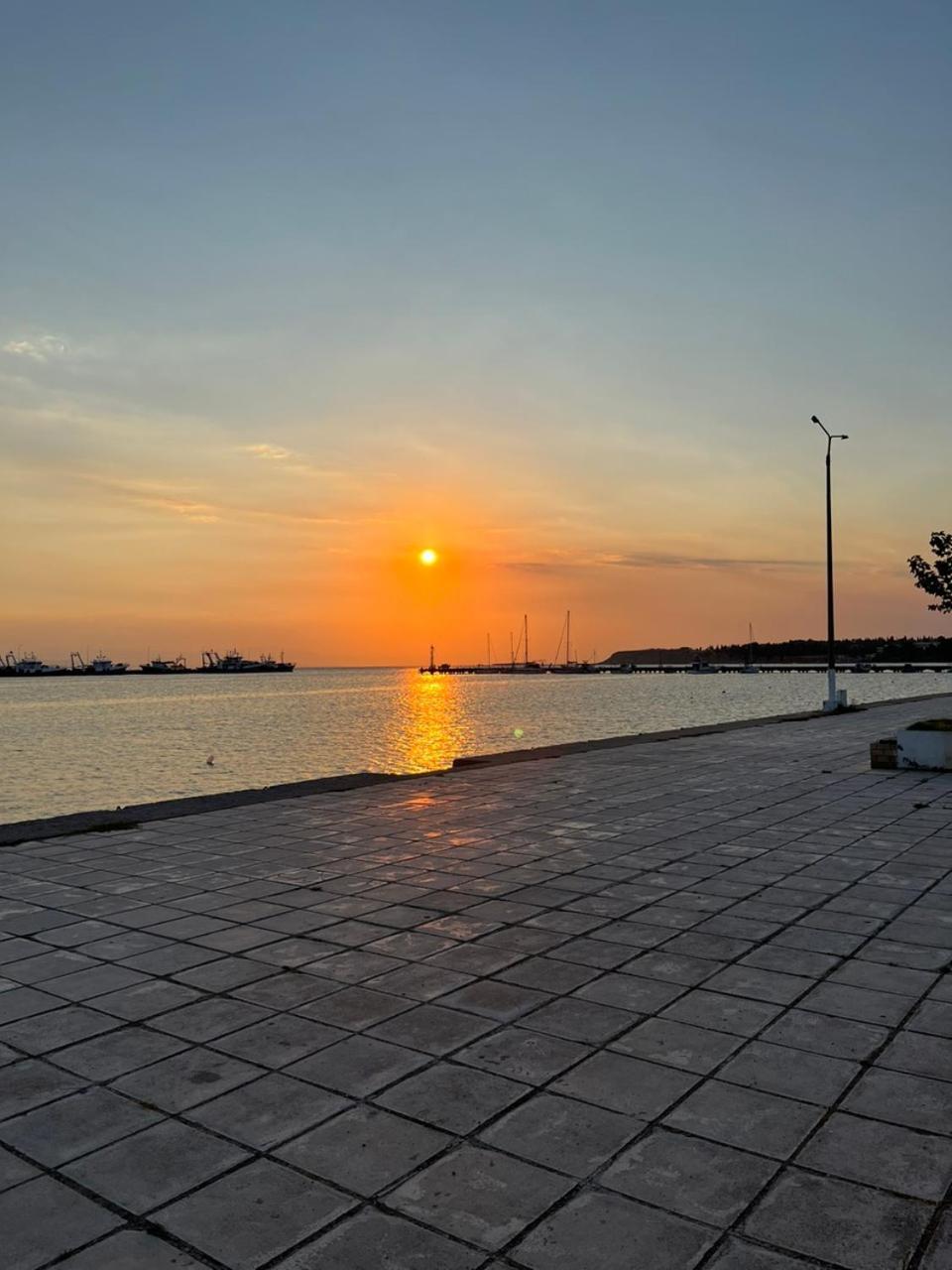 Xronis Apartments Néa Mihanióna Kültér fotó